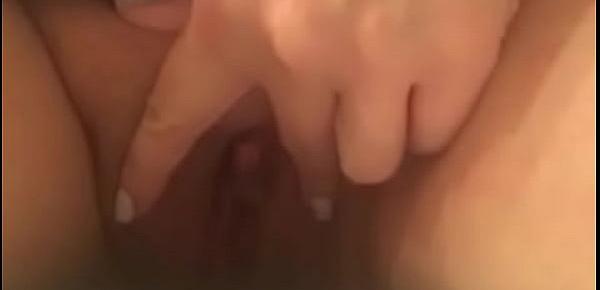  quick pissing video for my nasty ass hubby